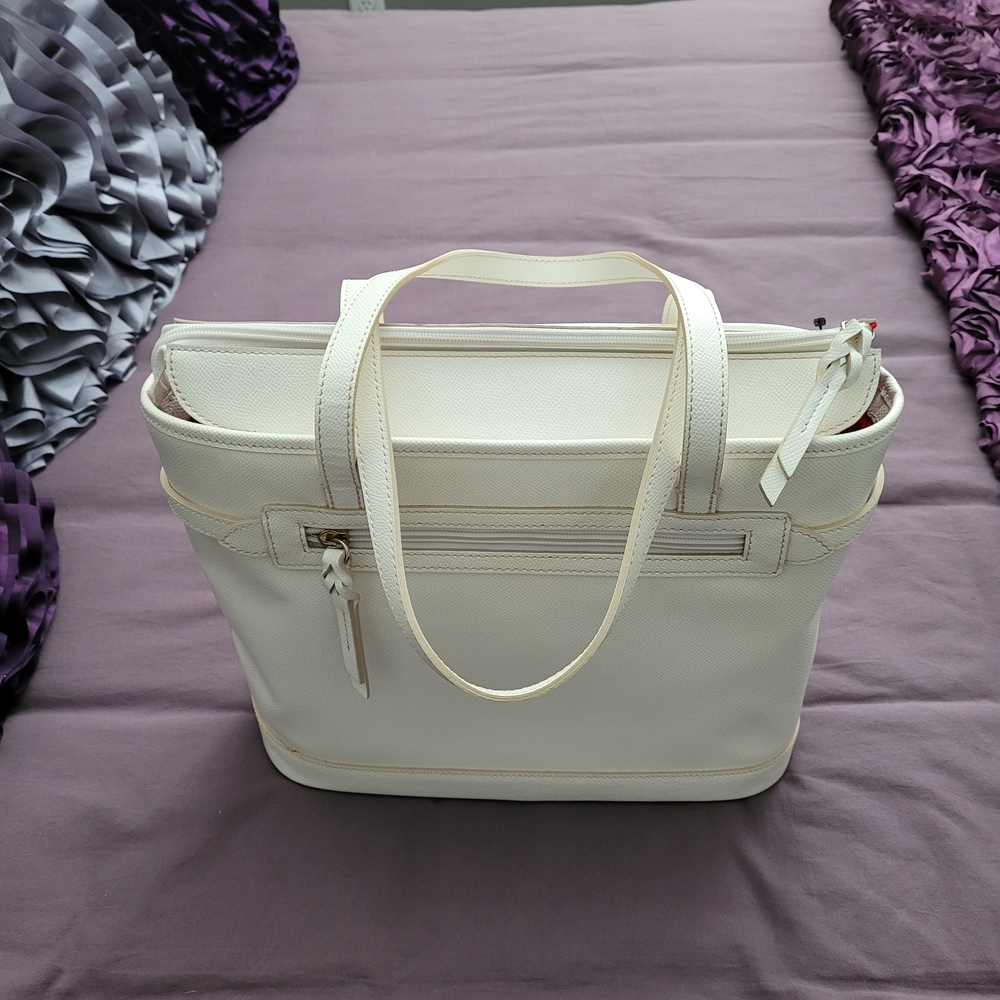 Dooney & Bourke White Tote Bag - Picture 5 of 5
